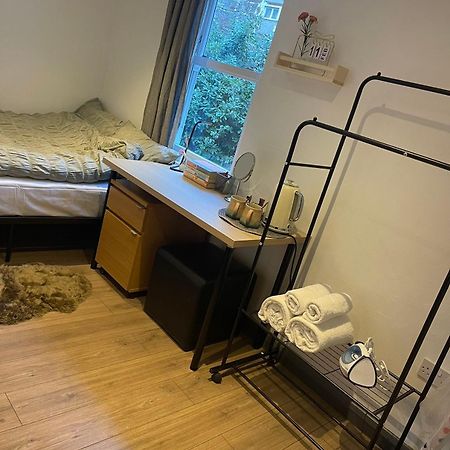 Quiet Cosy Room4 In Kings Cross Лондон Экстерьер фото